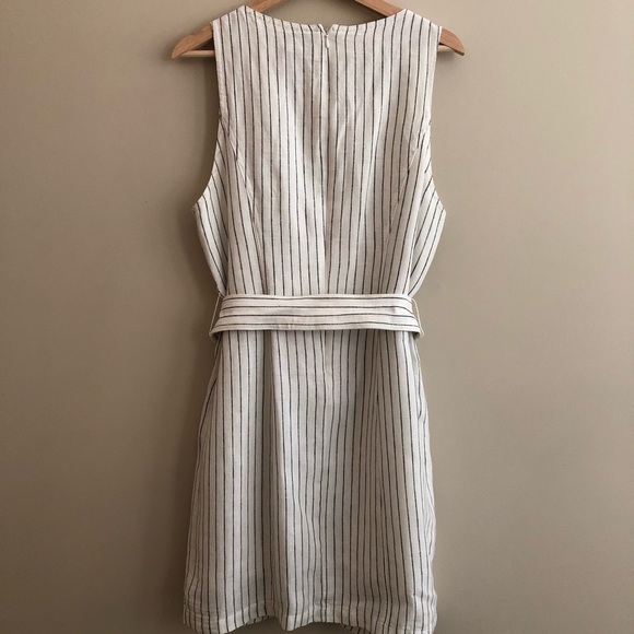 Linen Striped Rachel Zoe Dress - Belted & Pockets! - Picture 3 of 4